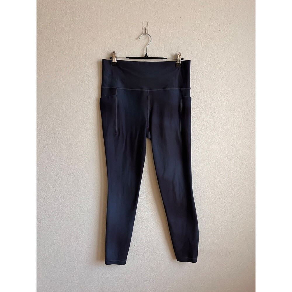 Athleta Salutation Stash Tight in Tie Dye Navy/Black Size MEDIUM